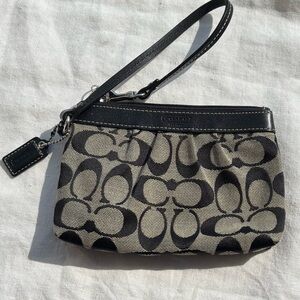 Coach Black & Cream Signature Logo Clutch, Wristlet, Pouch, Wallet